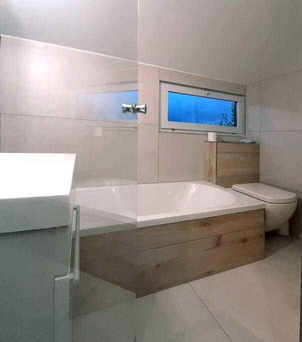 Haus Julia Direkt Am Hennesee Mitten Im Sauerland Meschede Ngoại thất bức ảnh